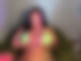 Live cam show with Beurettine - New Lovense on StripNow