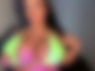 Live cam show with Beurettine - Twerk on Camsoda Late Night