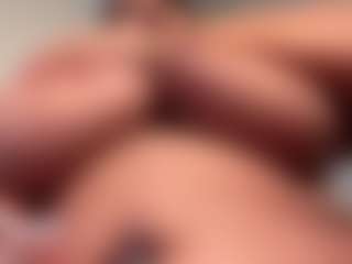 Beurettine's Live Sex Cam Show