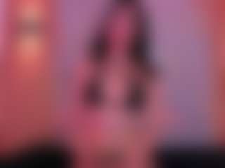 Live cam show with Dahia-Sweet - Sexwebcam on Dolls Live