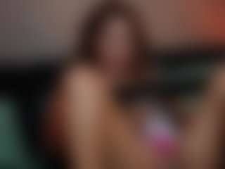 Live cam show with DaisySmile - Average on Stripli.com