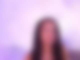 KatieNox MILF webcam performer live streaming