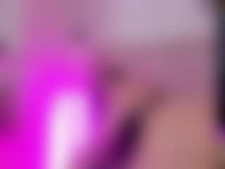 Эротическая трансляция с lola-caicedo — Dildo на Camsoda