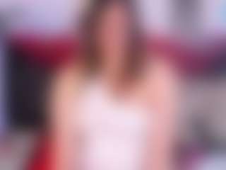 Live cam show with Oliviabrowm - Butt Plug on SpankPalCams