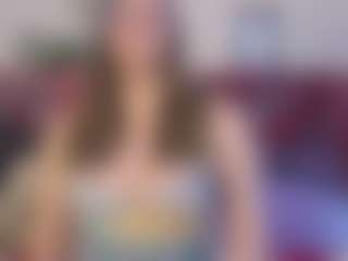 Live cam show with Oliviabrowm - Granny on TottyGirls