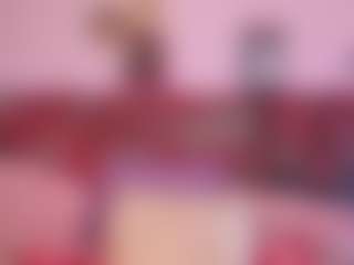 Live-Cam-Show mit Oliviabrowm - Butt Plug auf Camsoda