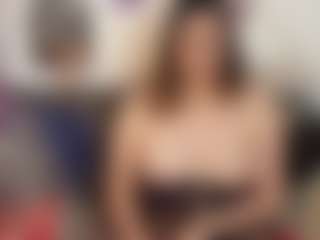 Live cam show with Oliviabrowm - Granny Blonde Hair on Camsoda