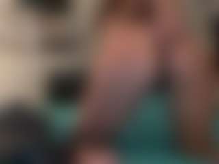 xoxomandi's Live Sex Cam Show