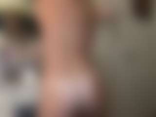 xoxomandi's Live Sex Cam Show