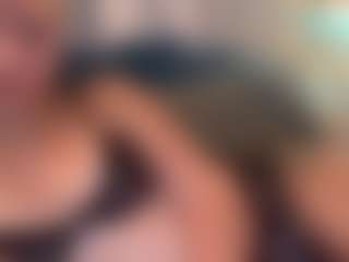 xoxomandi's Live Sex Cam Show