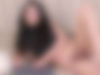 AishaDoll1's Live Sex Cam Show