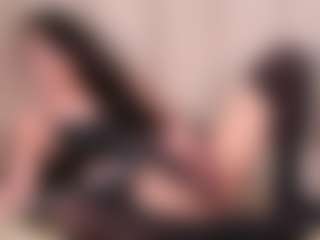 AishaDoll1's Live Sex Cam Show