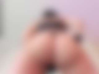 Live cam show with Danielle-Doll - Facial on Camming Site