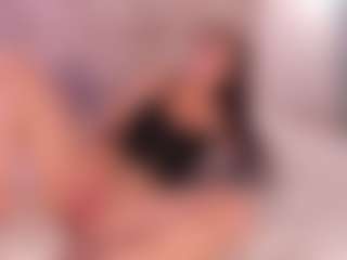 LindsayJohans's Live Sex Cam Show