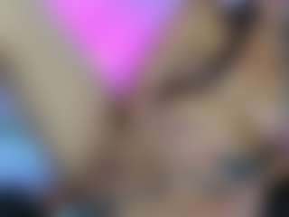 LindsayJohans's Live Sex Cam Show