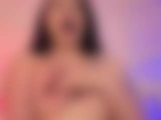 Live cam show with mia-adams-bm - Smoking on Camsoda