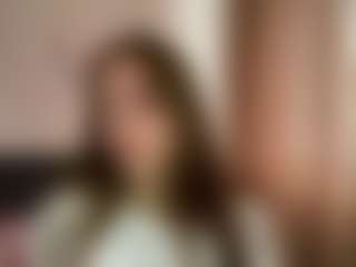 Live cam show with Lera - Facial on Camsoda
