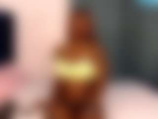 creamy-moonx's Live Sex Cam Show