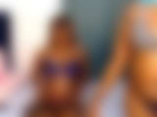 creamy-moonx's Live Sex Cam Show