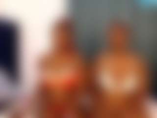 creamy-moonx's Live Sex Cam Show