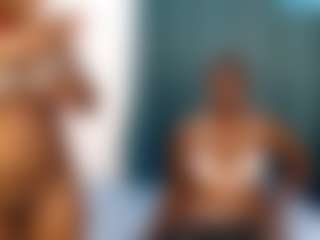 creamy-moonx's Live Sex Cam Show
