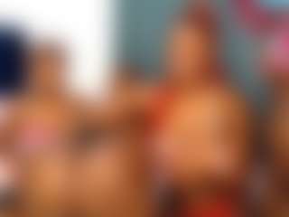 creamy-moonx's Live Sex Cam Show