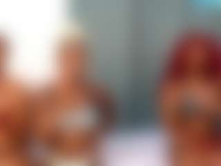 creamy-moonx's Live Sex Cam Show