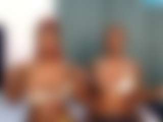 creamy-moonx's Live Sex Cam Show