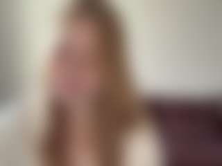 Live cam show with GenevaHoen - Natural on Gym Cam Girls