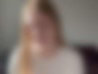 GenevaHoen's Live Sex Cam Show
