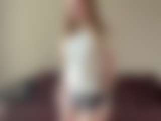 GenevaHoen's Live Sex Cam Show