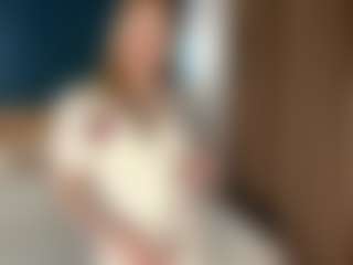 Live cam show with GenevaHoen - Big Tits on SinfulBabes