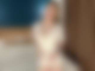 Live cam show with GenevaHoen - New Big Ass on Cam Slut