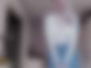 Live cam show with IsabelleMarteney - Normal on Porn Luv