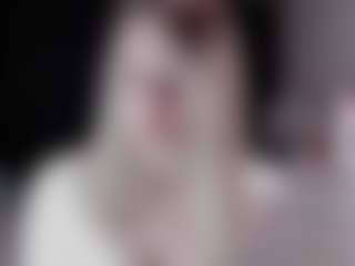 Live cam show with IsabelleMarteney - New Small Tits on ObeyMaria