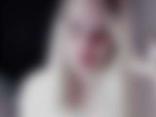 Live cam show with IsabelleMarteney - Sexy on hrnylive.com