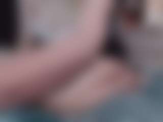 Live cam show with IsabelleMarteney - New White on live18s.com