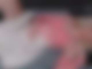 Live cam show with IsabelleMarteney - New Foot Fetish on liverealitysex.com