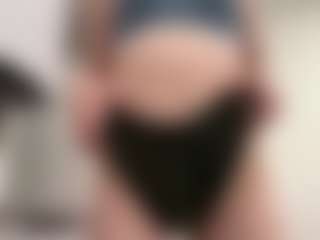 Helen's Live Sex Cam Show
