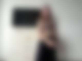 Live cam show with Helen - Skinny on Camsoda