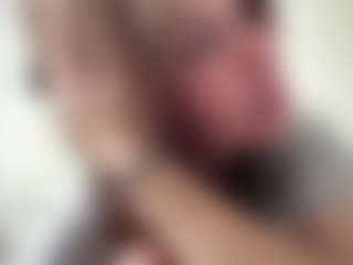 Helen's Live Sex Cam Show