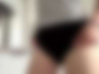 Helen's Live Sex Cam Show