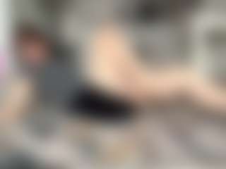 Live cam show with Helen - Amateur Brown Hair on live.xheat.ai