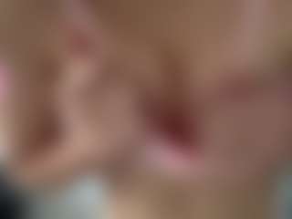 Live cam show with Helen - Handjob on Cam Slut