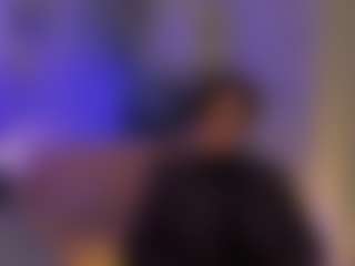 Live cam show with moon-vixen - White on luckytryst.com