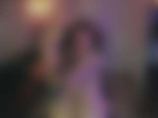 SandyTheQueen MILF webcam performer live streaming