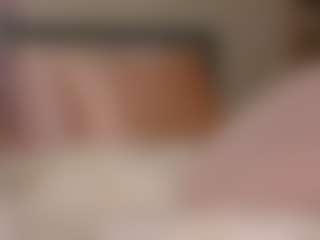 Drea MILF webcam performer live streaming