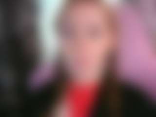 Live cam show with TinaBrooks - Petite on sexylive.show