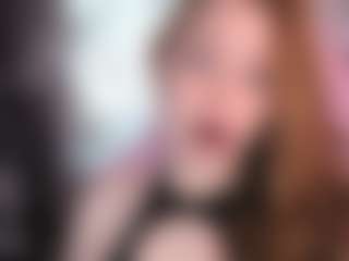 Live cam show with TinaBrooks - Handjob on SquirtSoMuch