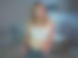 VanettaAngelucci's Live Sex Cam Show